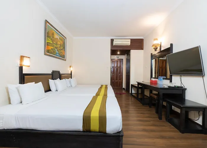 Hotel The Flora Bali 3*